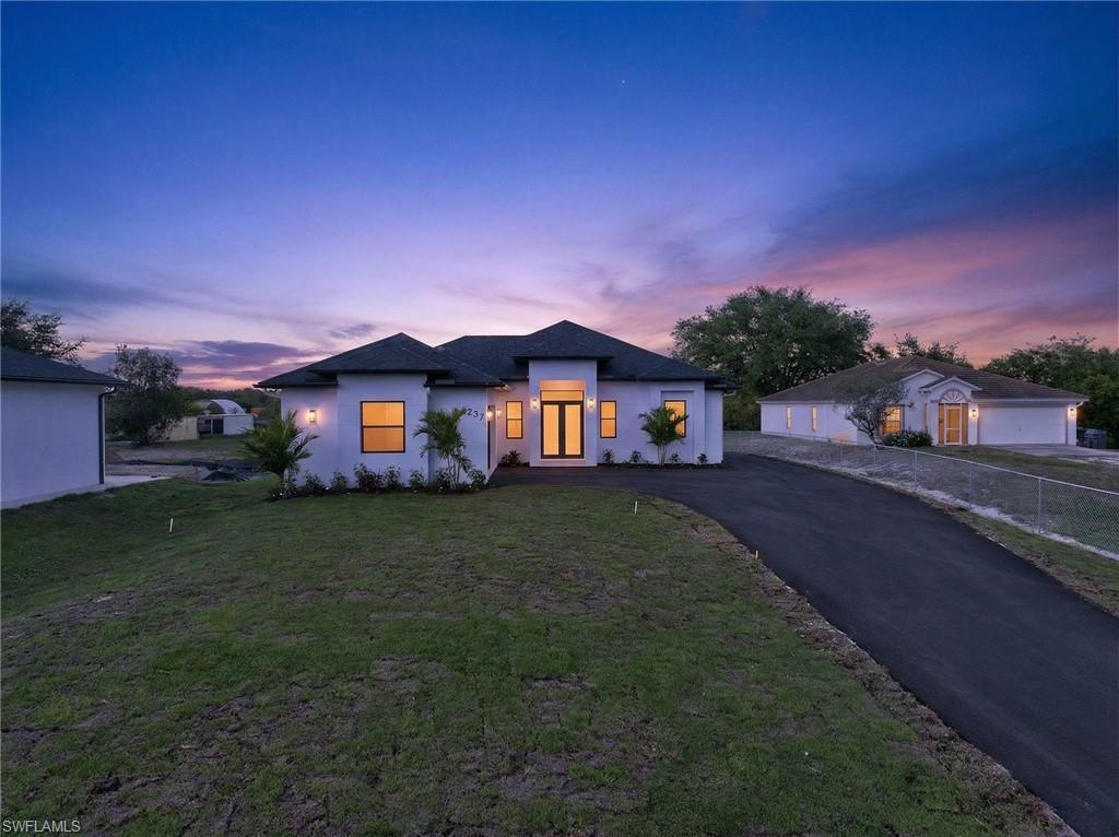 GOLDEN GATE ESTATES - Residential