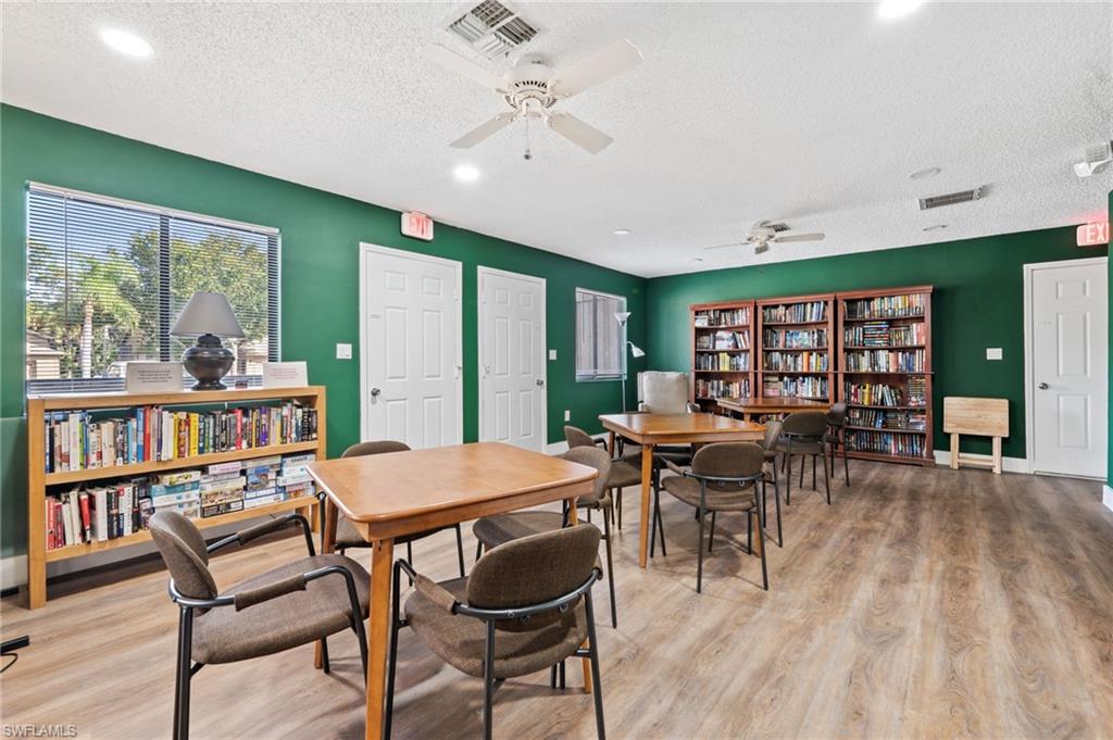 ISLAND PARK VILLAGE - Residential