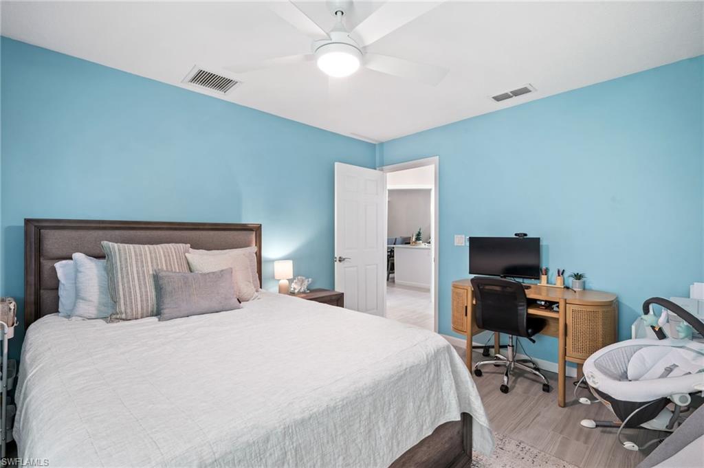 ISLAND PARK VILLAGE - Residential