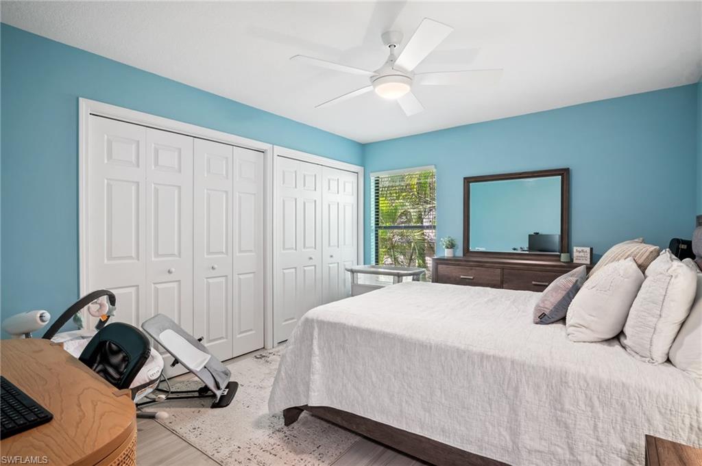 ISLAND PARK VILLAGE - Residential