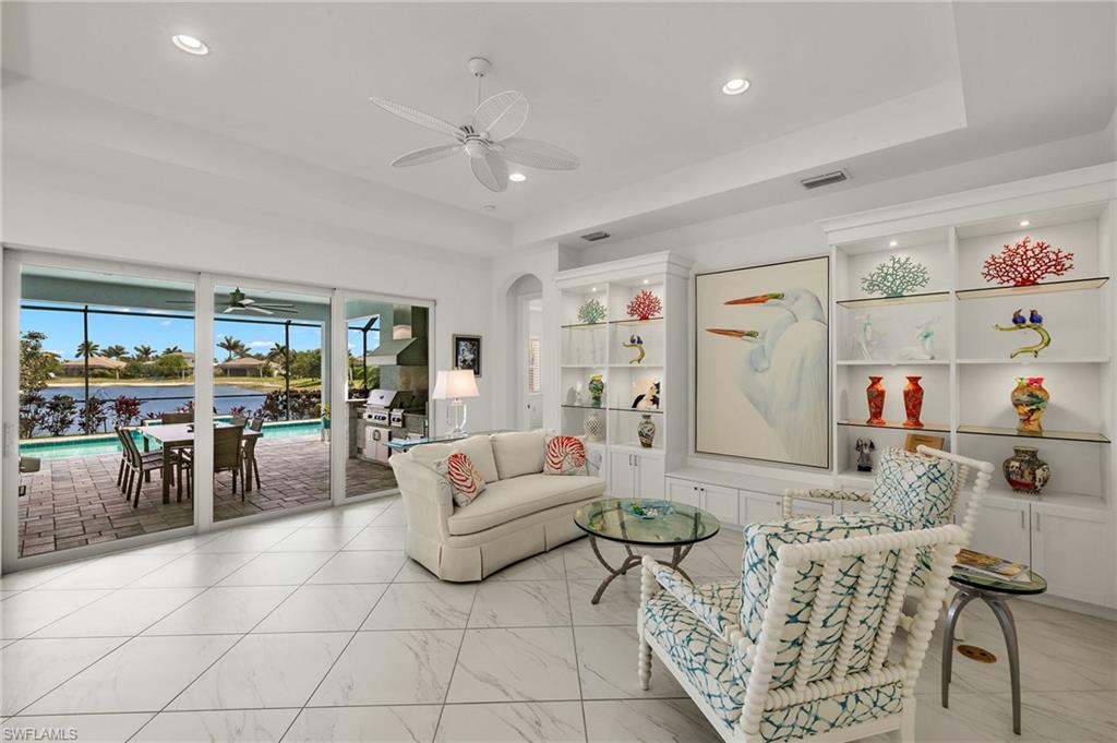 SAVANNAH LAKES - Residential