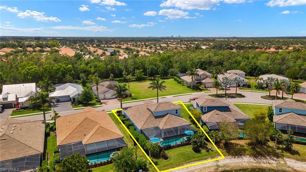 SAVANNAH LAKES - Residential