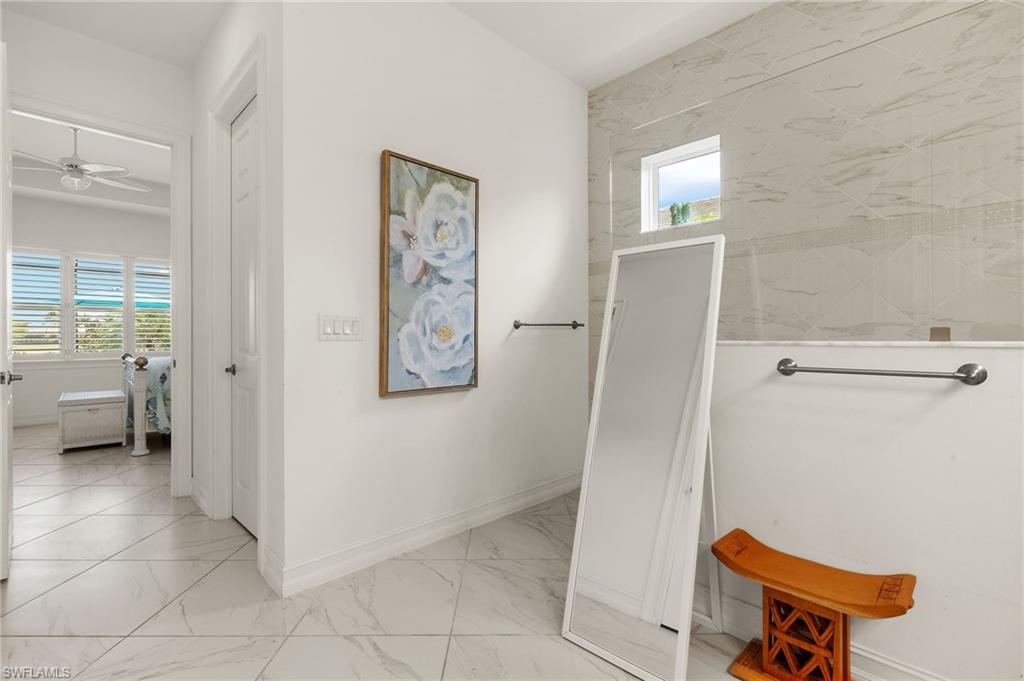 SAVANNAH LAKES - Residential