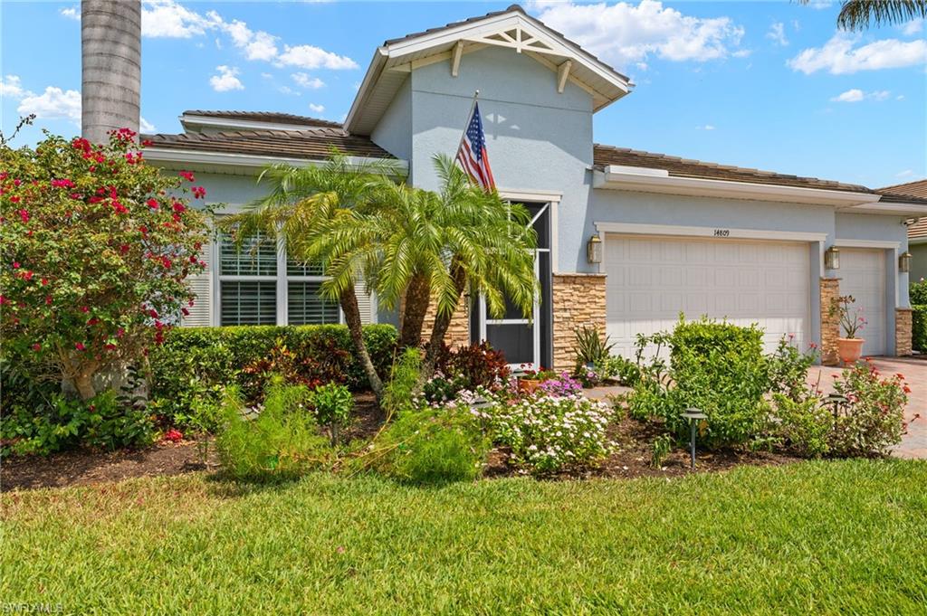 SAVANNAH LAKES - Residential