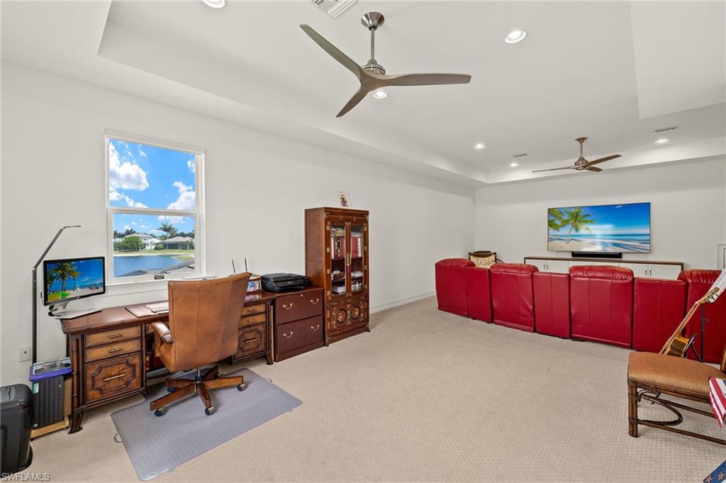 SAVANNAH LAKES - Residential