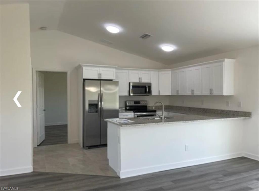 CAPE CORAL - Residential Lease