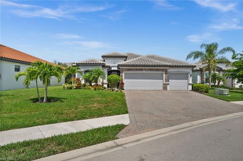 11880 Hickory Estate CIR FORT MYERS FL 33913
