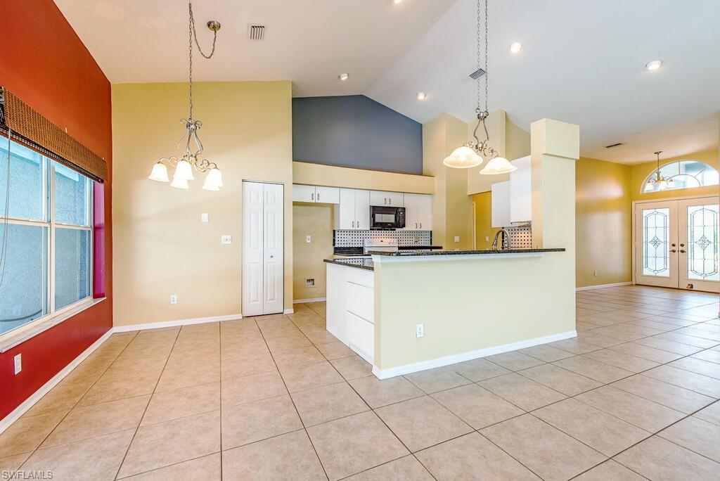 BERKSHIRE LAKES - Residential