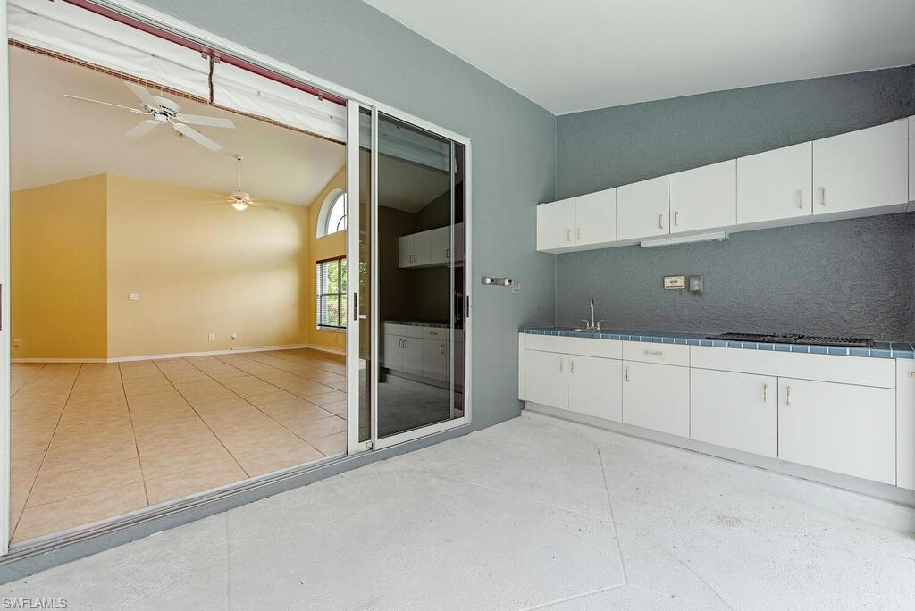 BERKSHIRE LAKES - Residential