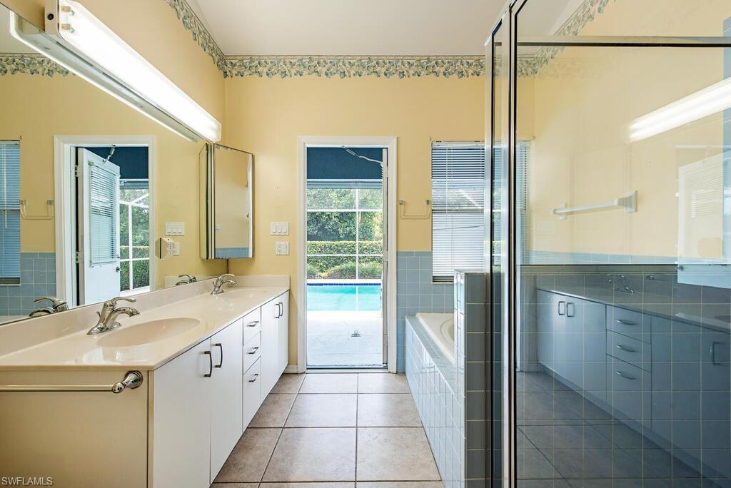 BERKSHIRE LAKES - Residential