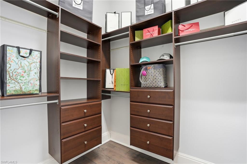 CONNERS - Residential