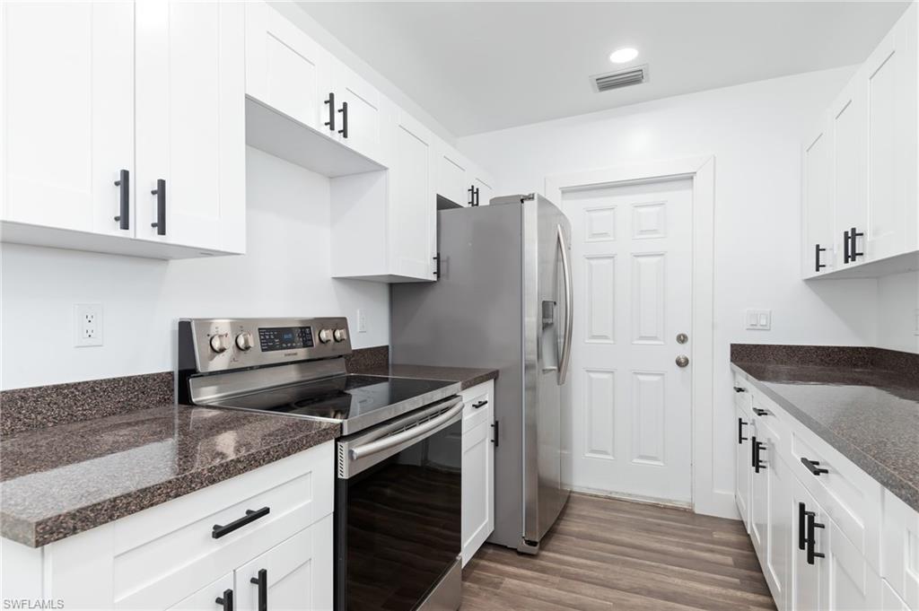 PORT CHARLOTTE - Residential