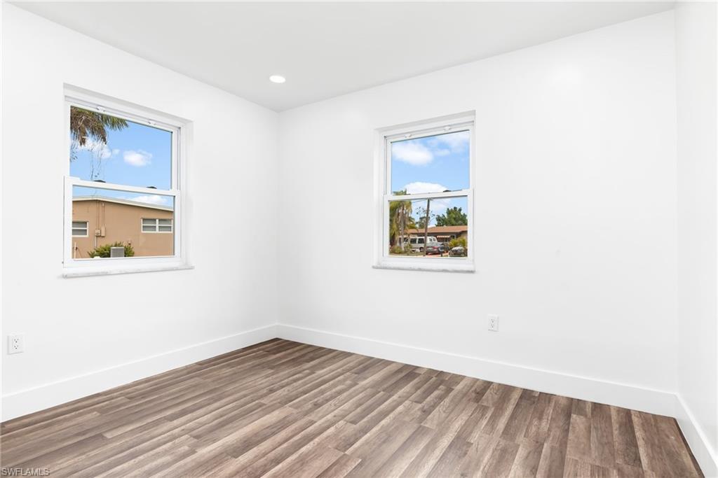 PORT CHARLOTTE - Residential