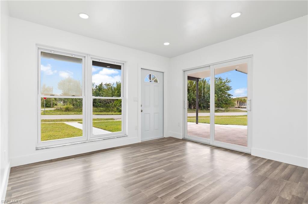 PORT CHARLOTTE - Residential