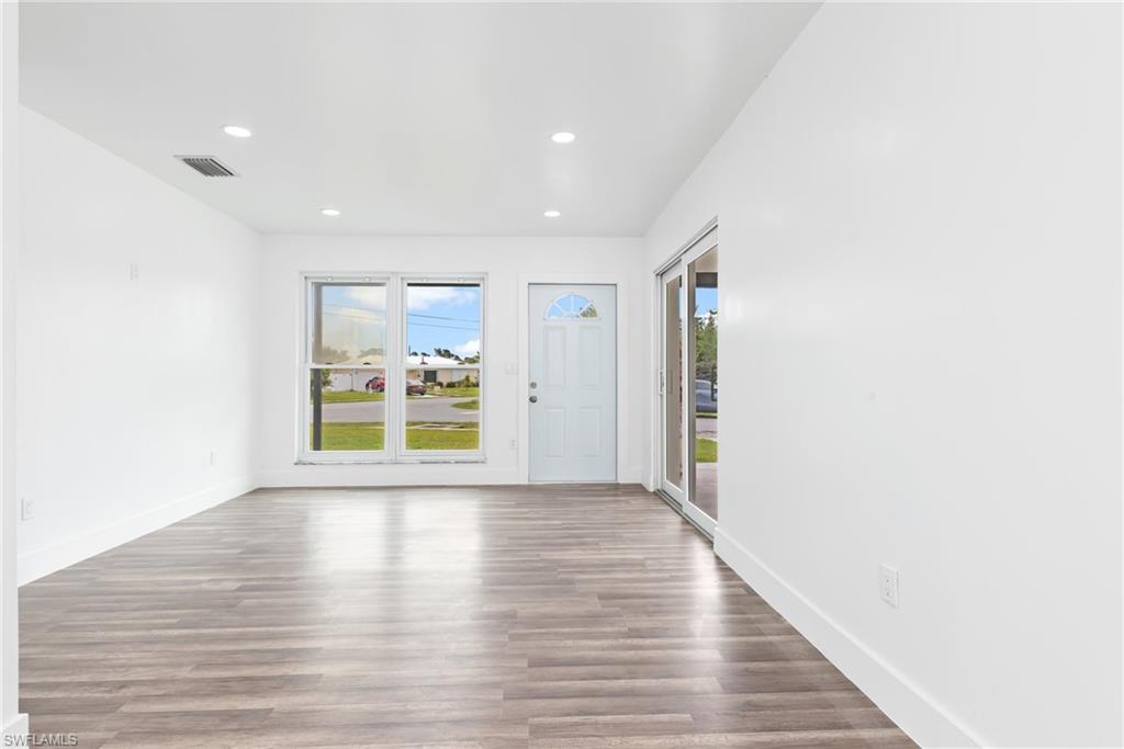 PORT CHARLOTTE - Residential