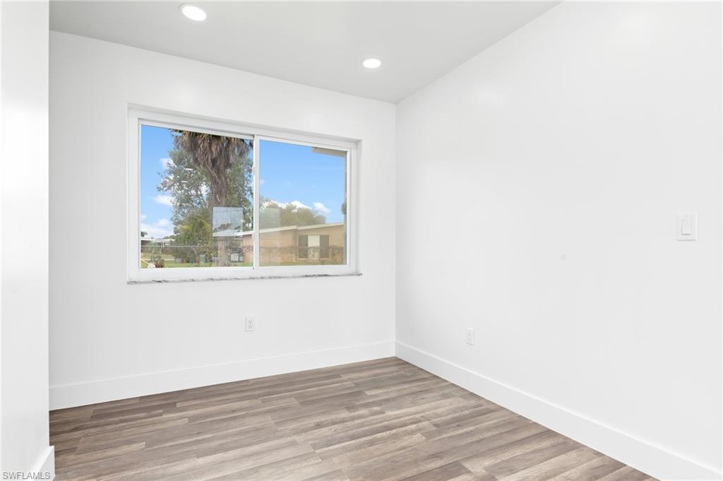 PORT CHARLOTTE - Residential