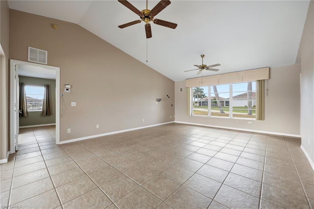 CAPE CORAL - Residential