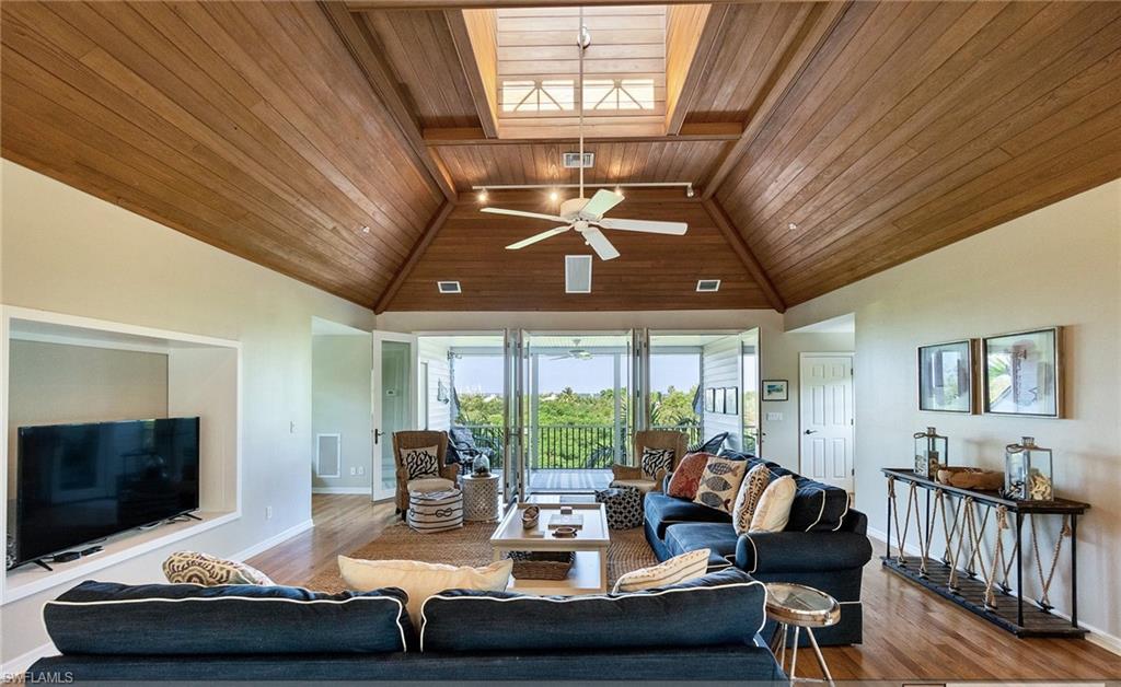 USEPPA ISLAND - Residential