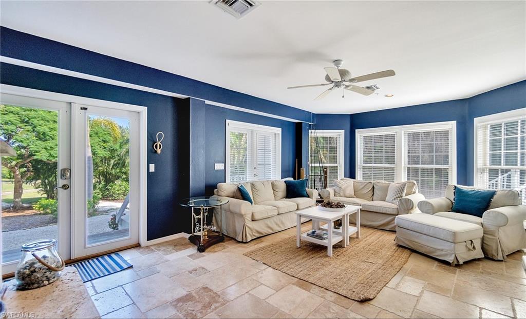 USEPPA ISLAND - Residential