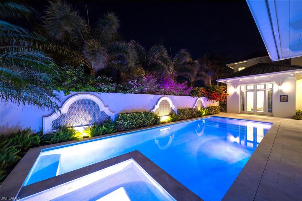 OLDE NAPLES - Residential