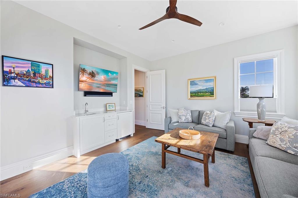 OLDE NAPLES - Residential