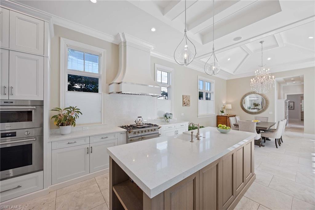 OLDE NAPLES - Residential