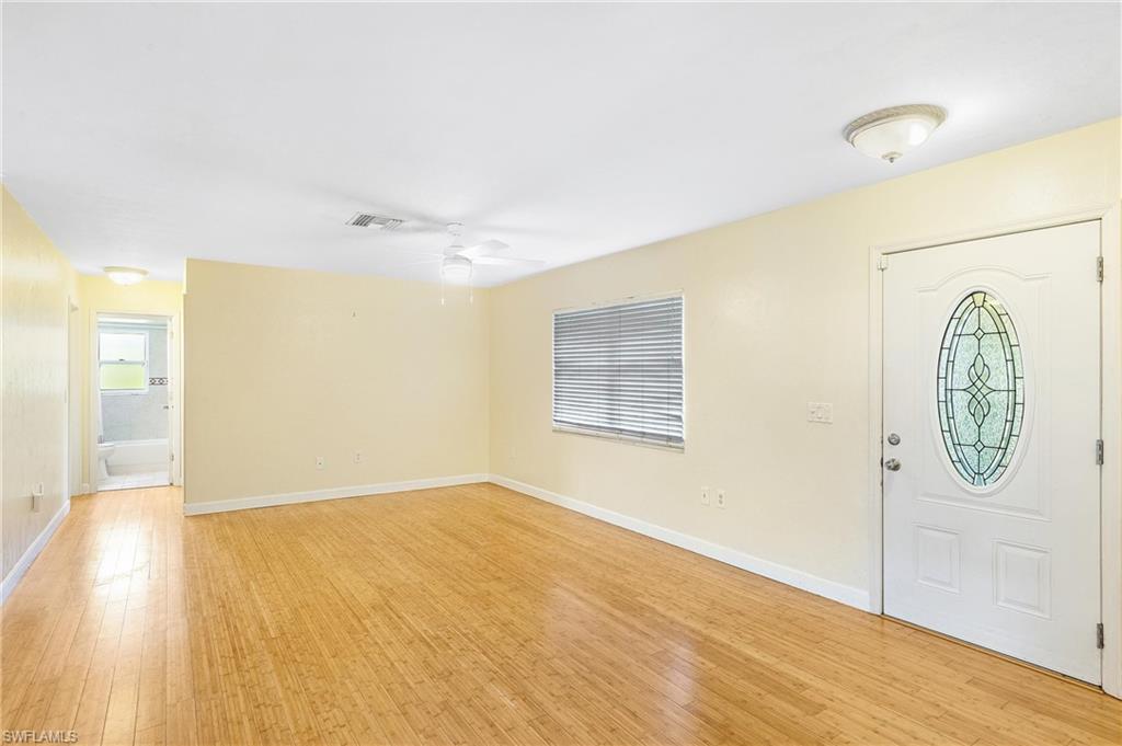 WILLOUGHBY ACRES - Residential