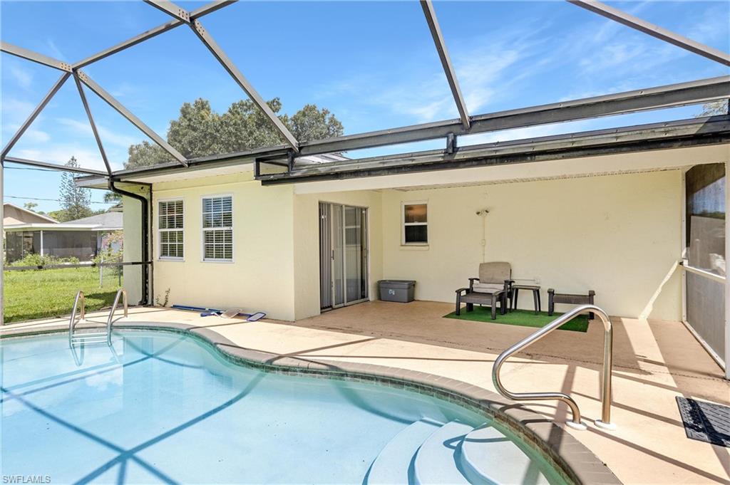 WILLOUGHBY ACRES - Residential