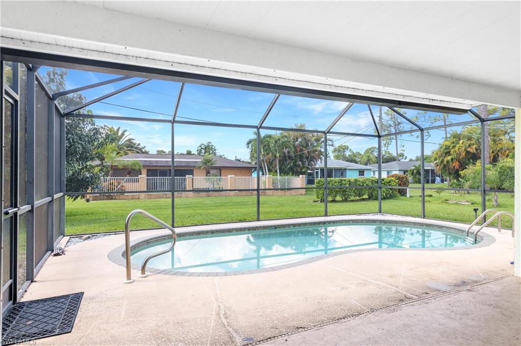 WILLOUGHBY ACRES - Residential