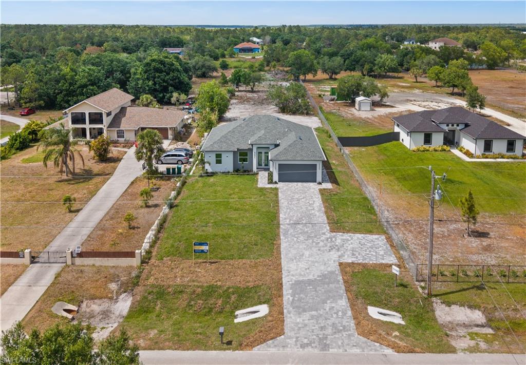 GOLDEN GATE ESTATES - Residential