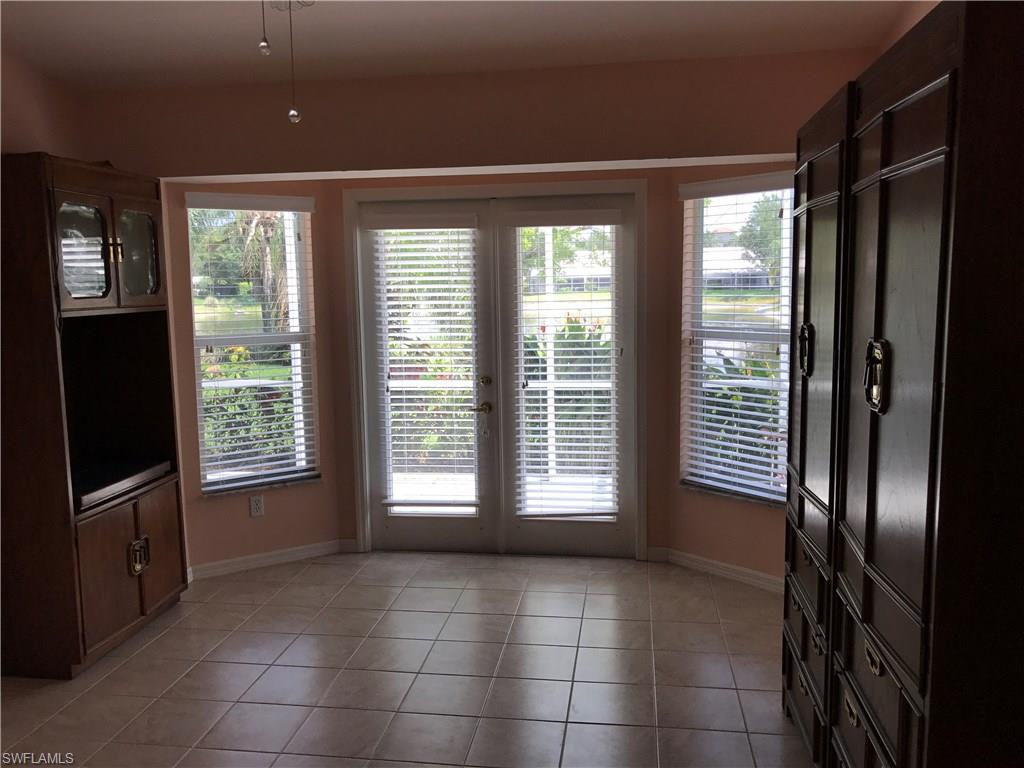 MARKER LAKE VILLAS - Residential