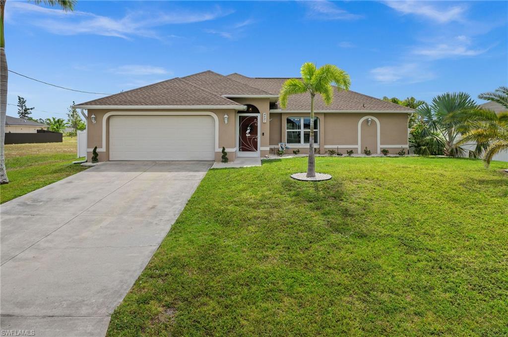 CAPE CORAL - Residential