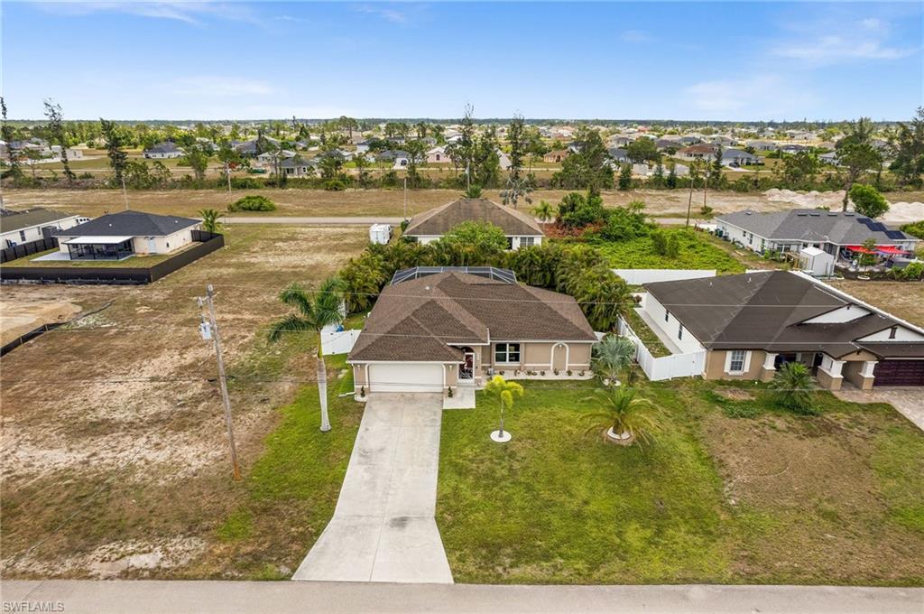 CAPE CORAL - Residential