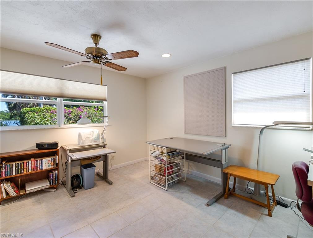 LAGUNA SHORES - Residential