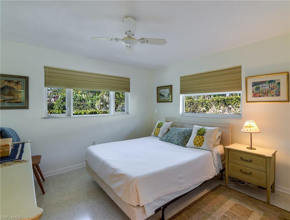 LAGUNA SHORES - Residential