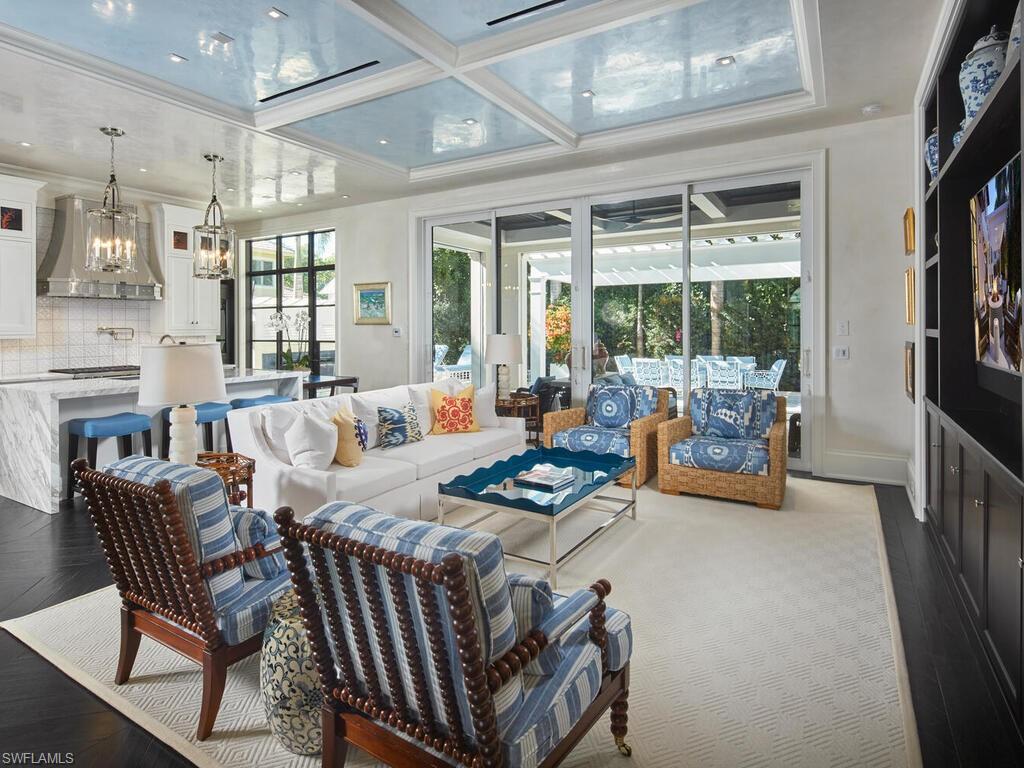 Photo of 167 4th ST N, NAPLES, FL 34102 (MLS # 226036927)