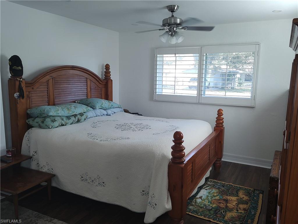 COLONIAL MANOR - Residential