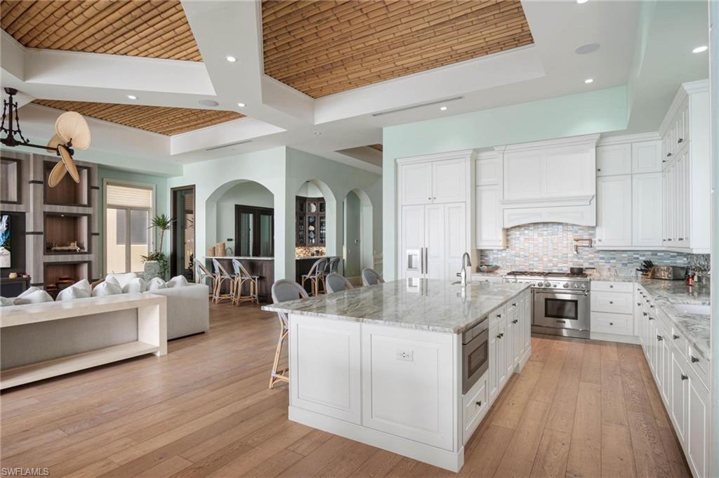 BONITA BEACH - Residential