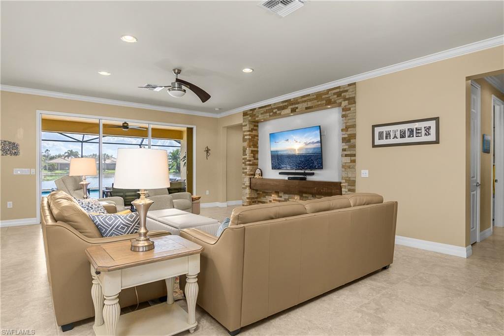 DEL WEBB - Residential