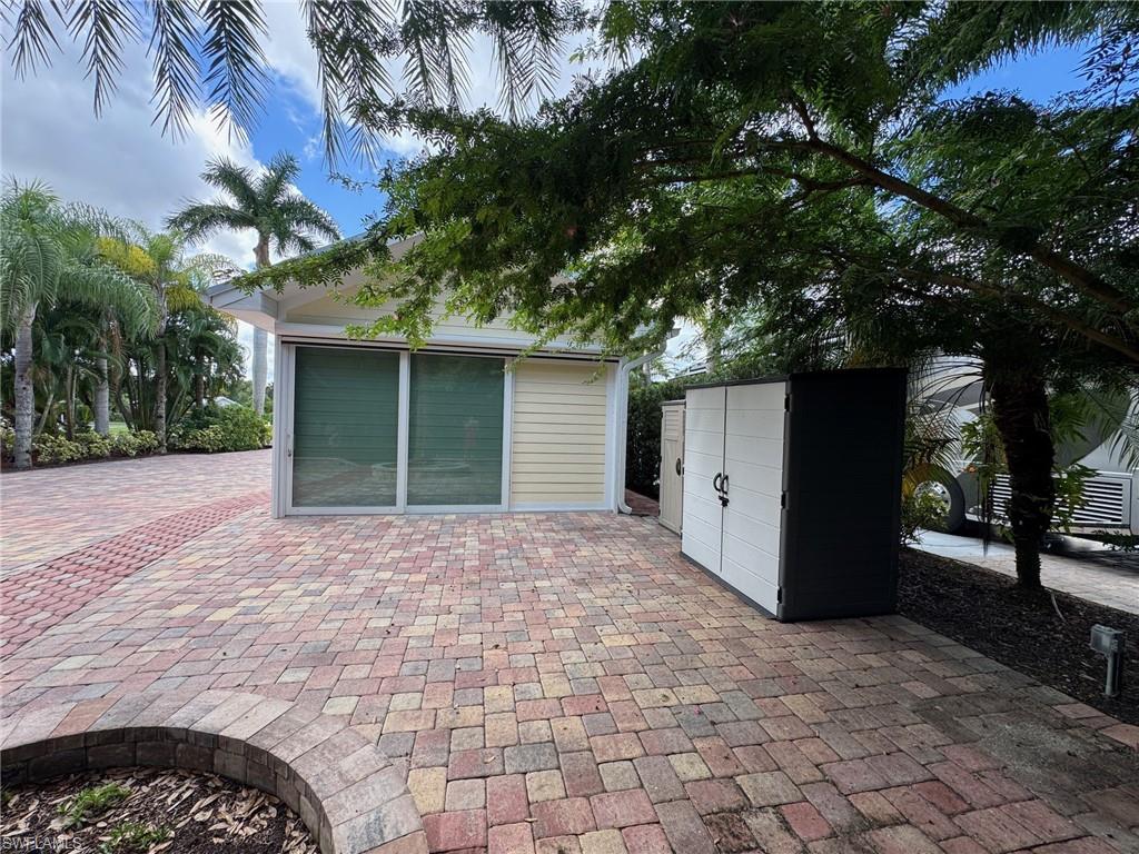 RIVERBEND MOTORCOACH RESORT - Land