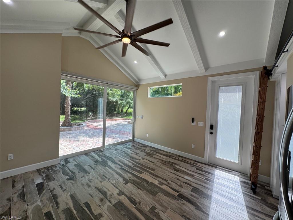 RIVERBEND MOTORCOACH RESORT - Land