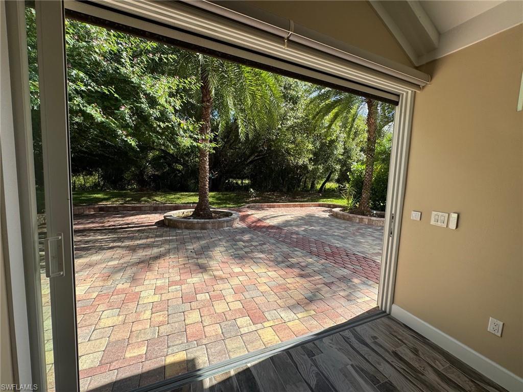 RIVERBEND MOTORCOACH RESORT - Land