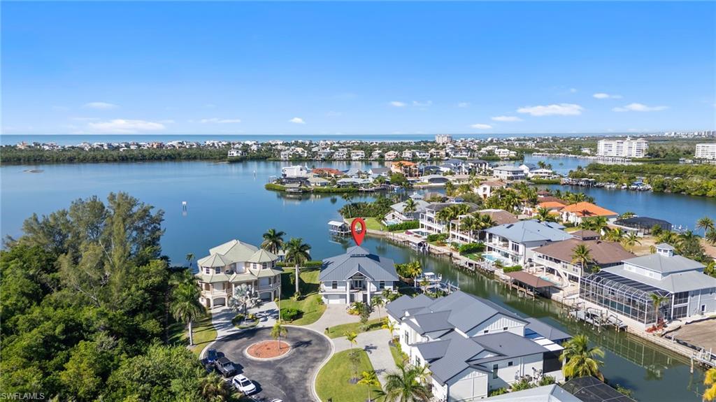 DOLPHIN COVE - Residential