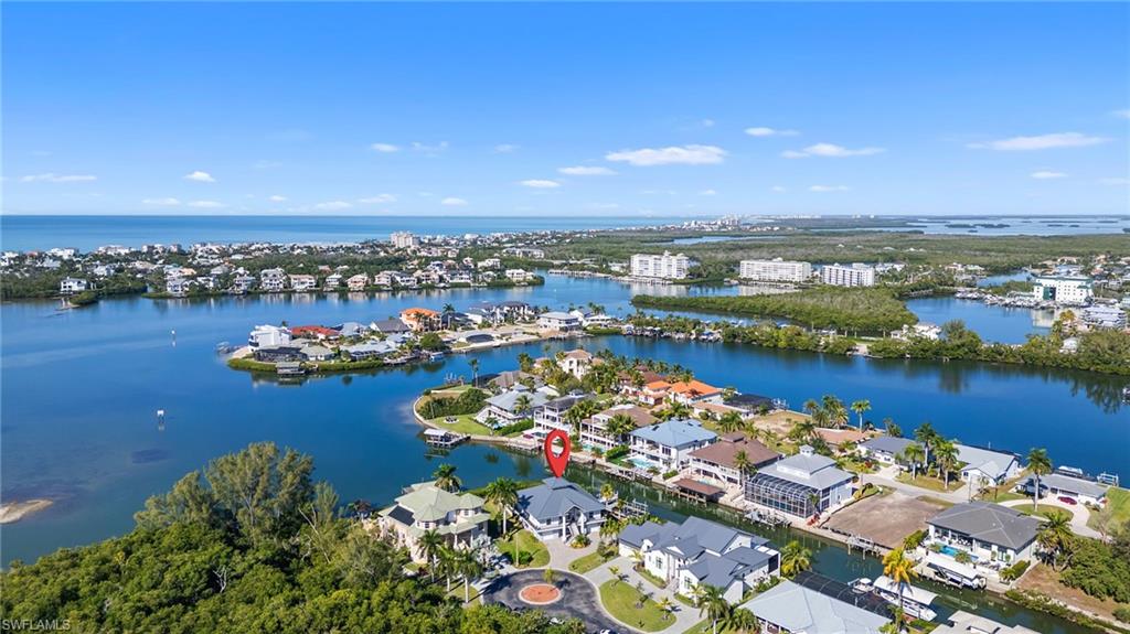 DOLPHIN COVE - Residential