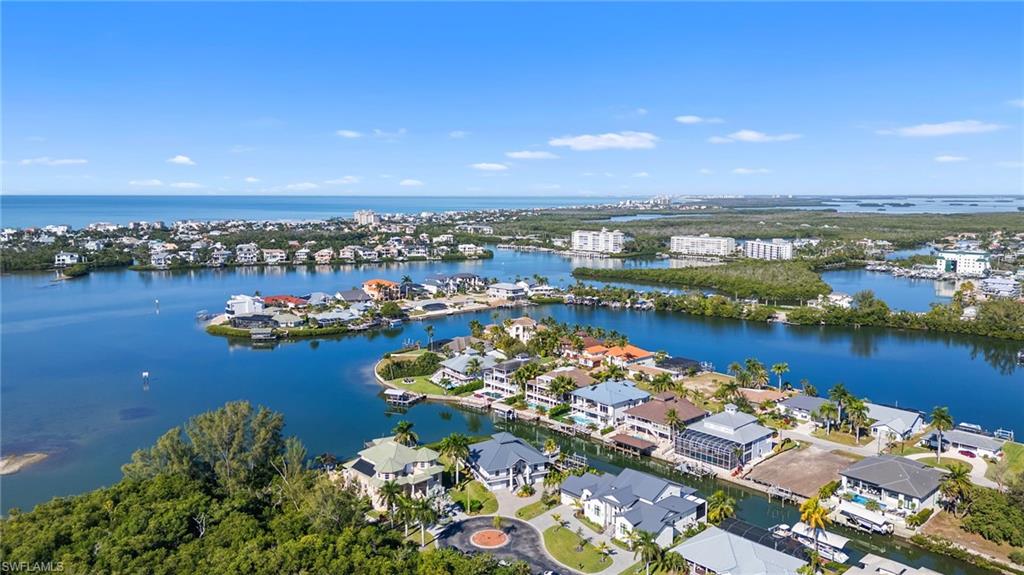 DOLPHIN COVE - Residential