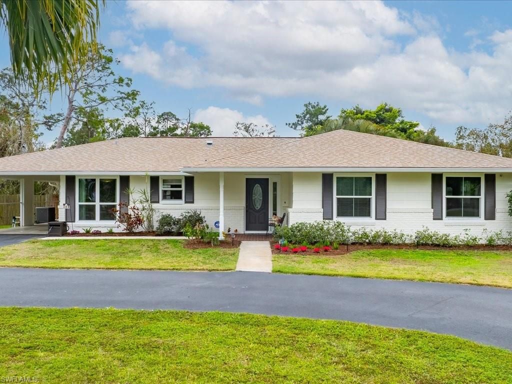 Photo of 5272 Myrtle LN, NAPLES, FL 34113 (MLS # 226011760)