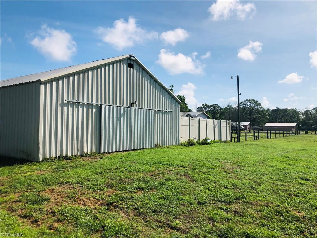 ACREAGE - Residential