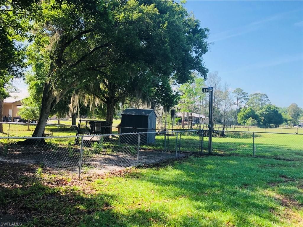 ACREAGE - Residential