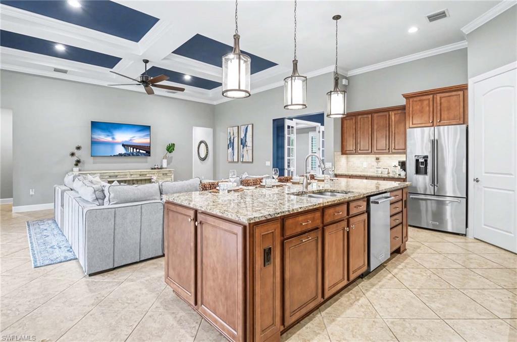 CORKSCREW SHORES - Residential