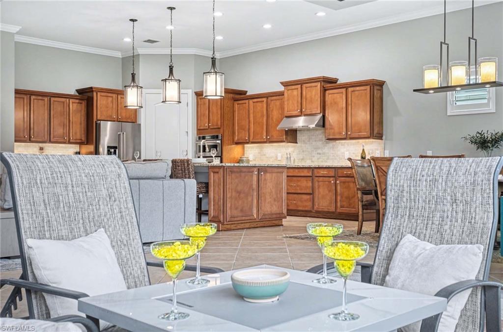 CORKSCREW SHORES - Residential